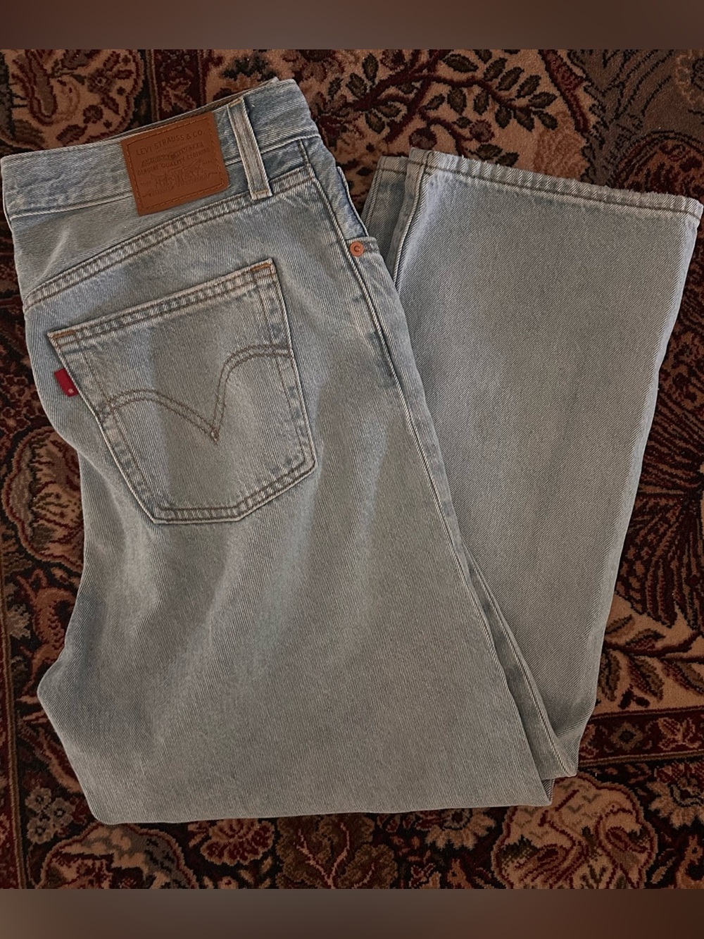 Levi's RIBCAGE STRAIGHT ANKLE WOMEN'S JEANS